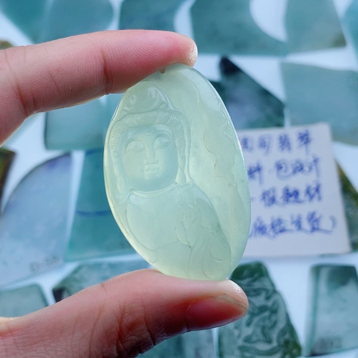 翡翠未镶嵌颈饰天然翡翠