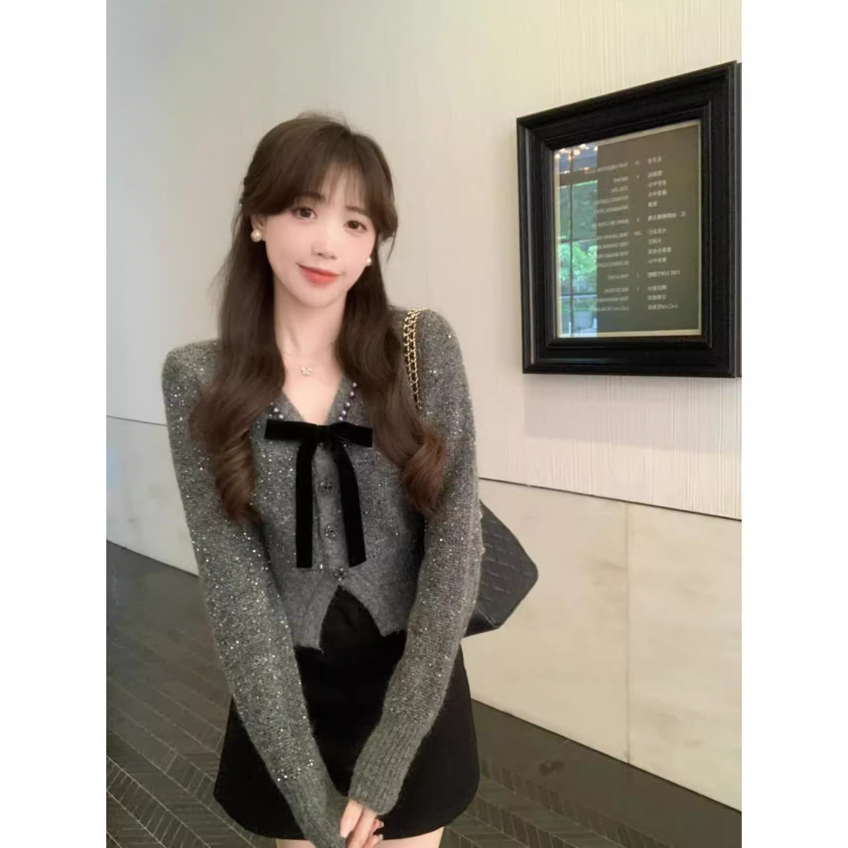 法式小香风超好看灰色蝴蝶结毛衣女2025年春秋季新款加厚针织上衣