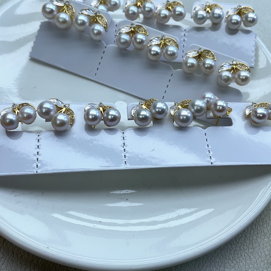 银S925镶嵌淡水珍珠耳饰