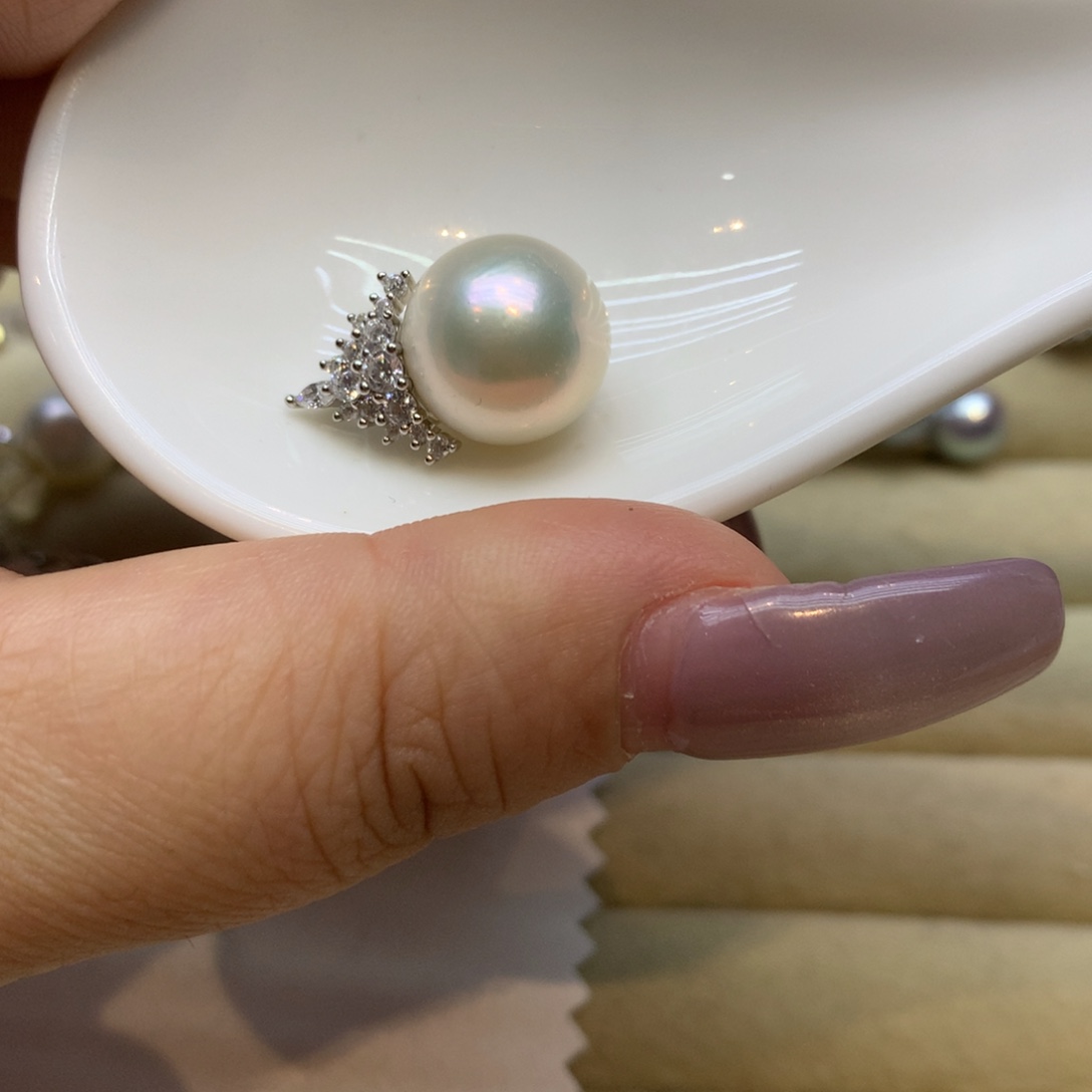 颈饰银S925镶嵌淡水珍珠