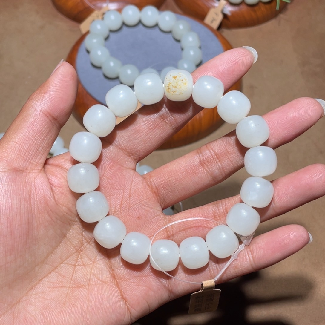 和田玉卡12老型未镶嵌