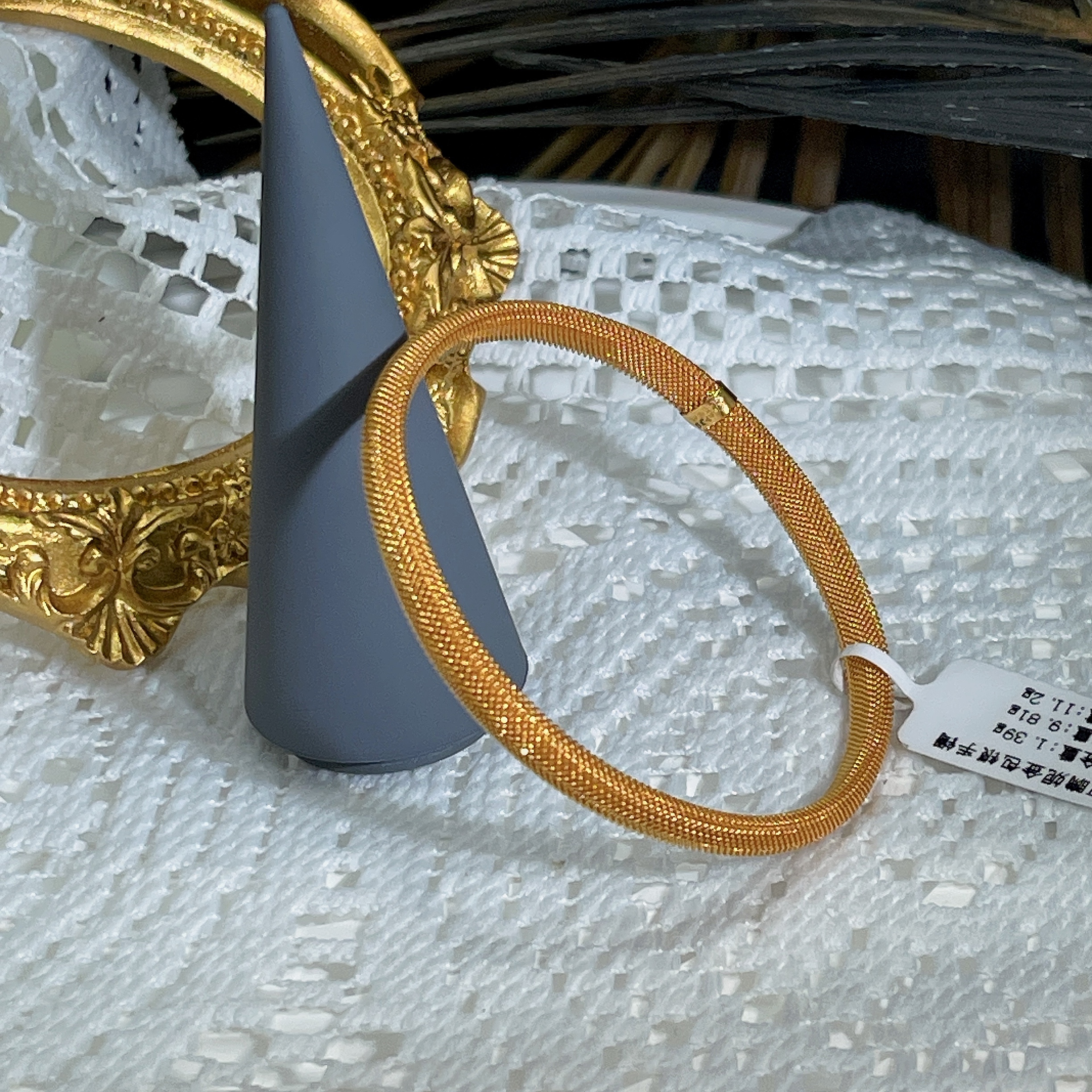 合金手镯 7镂空宽面时尚手镯手工气质轻奢百搭复古金色重工中古