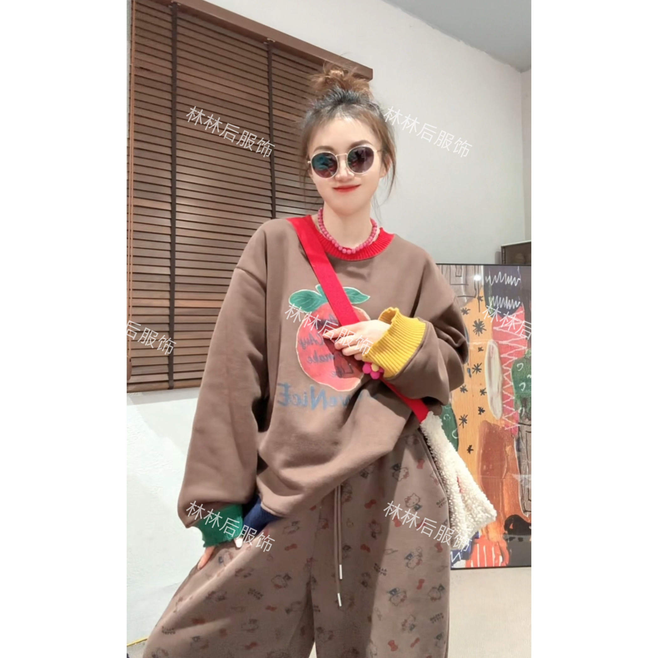 【Z.D.C】撞色领口大草莓加绒卫衣/宽松韩版减龄