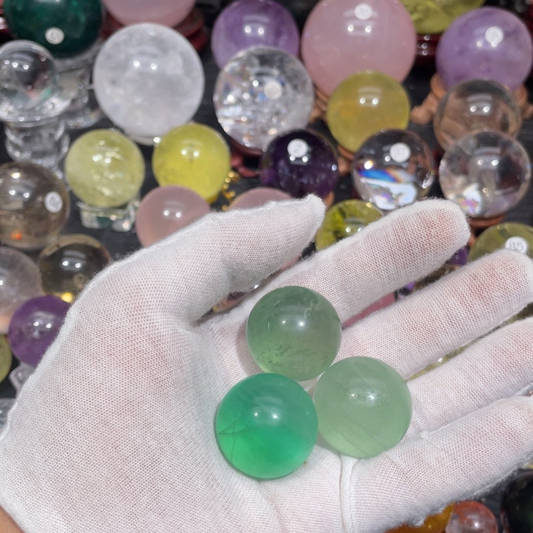 未镶嵌珠宝半成品水晶微瑕2.64-2.66