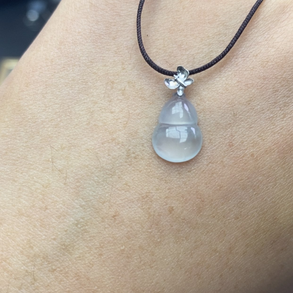 【闪购商品】颈饰18K金镶嵌翡翠