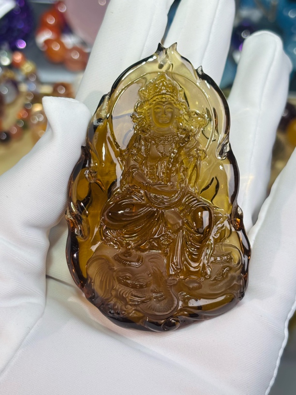 天然黄水晶普贤菩萨吊坠