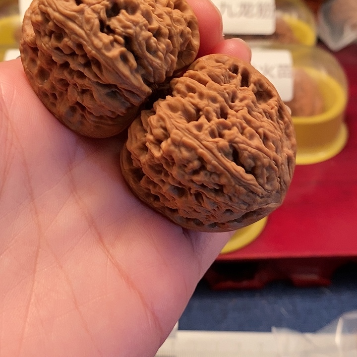 【闪购商品】文玩核桃吊坠南疆