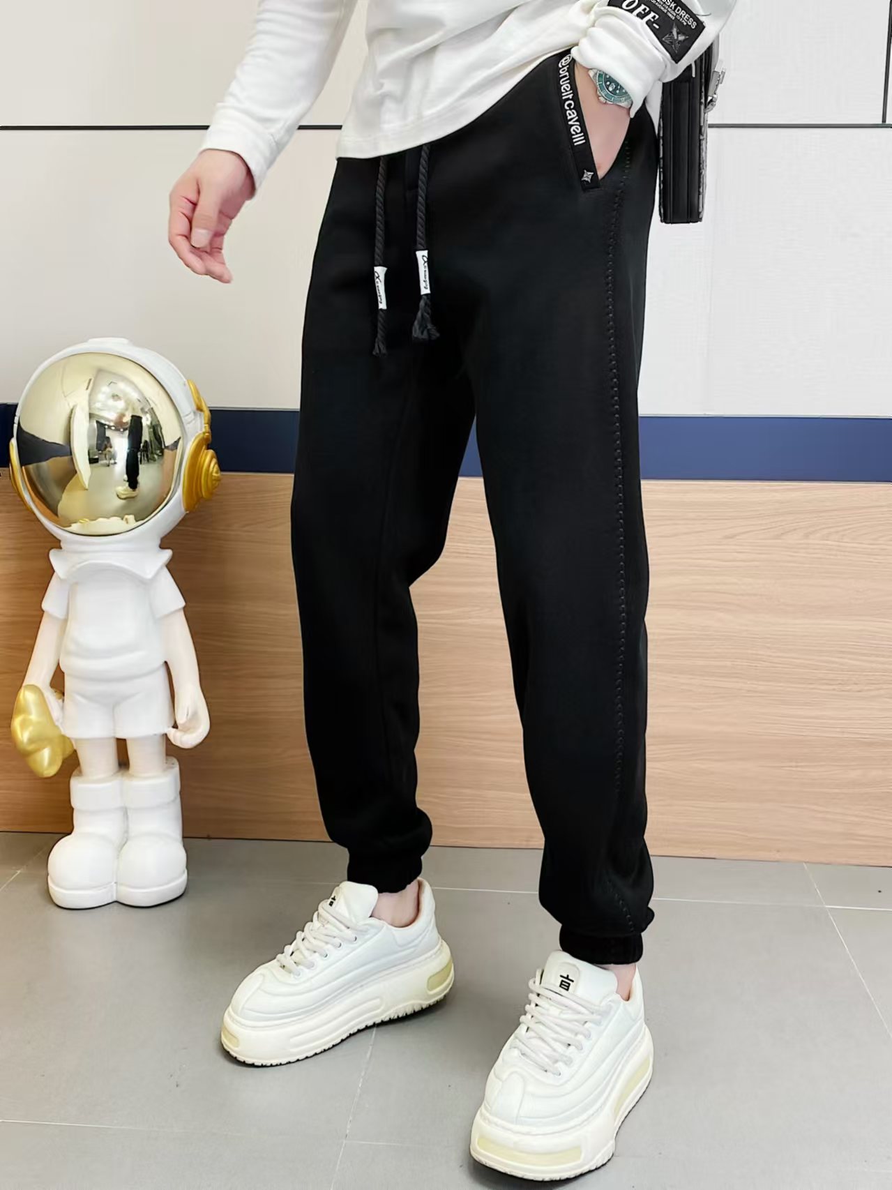 欧货2025秋冬新款男士百搭潮流运动系带加绒加厚男秋冬裤子8830X