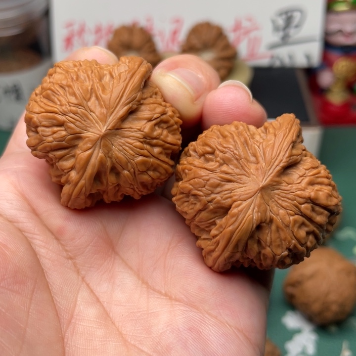 【闪购商品】文玩核桃吊坠39.5磨盘