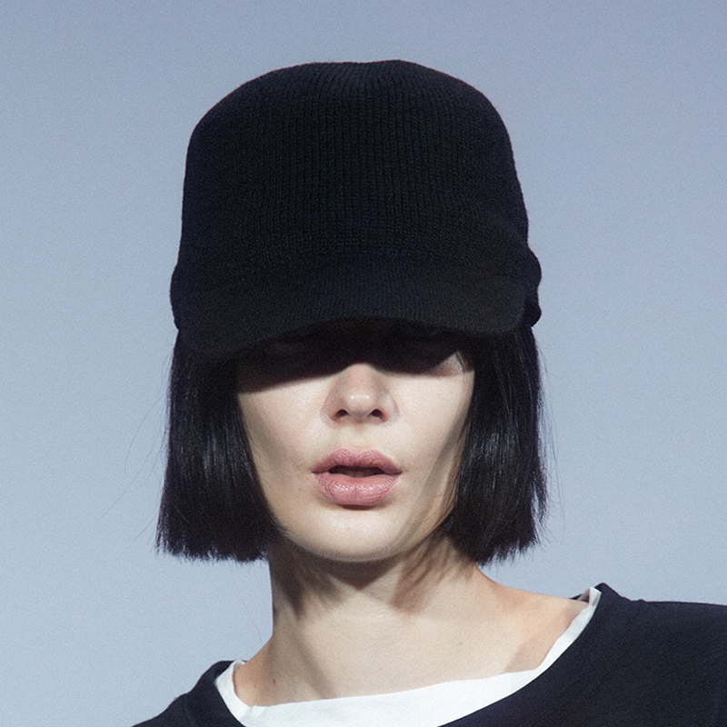 黑色针织短檐弯檐马术帽网面编织平顶鸭舌帽子女夏镂空透气显脸小