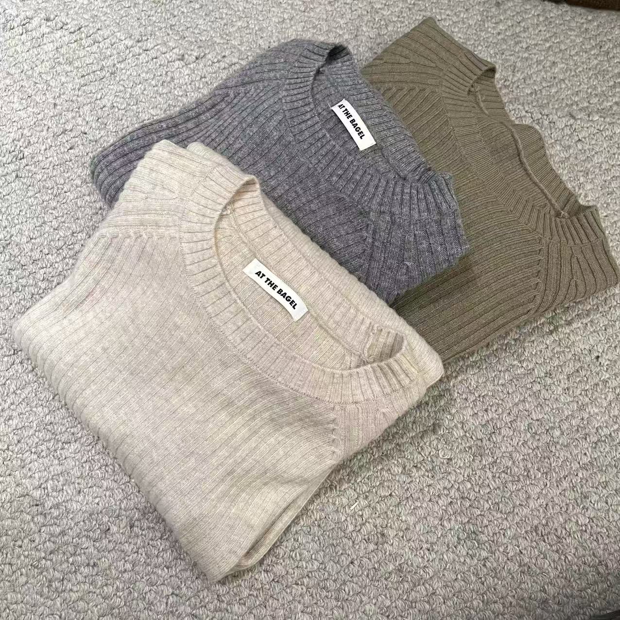 新款气质纯色简约长袖毛衣Z62950