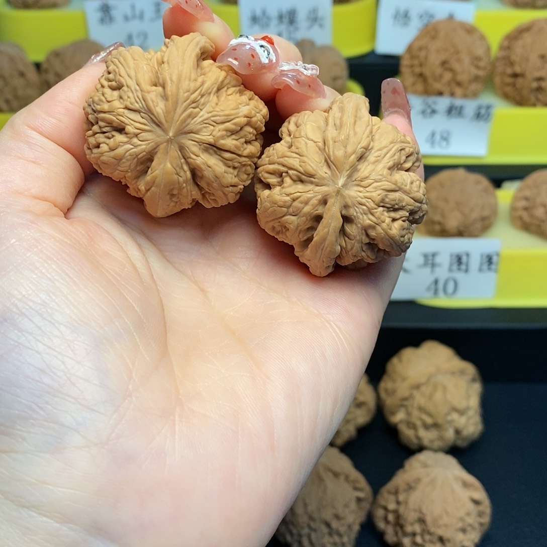 文玩核桃把件粗筋