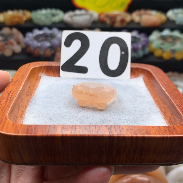 石英质玉手链未镶嵌