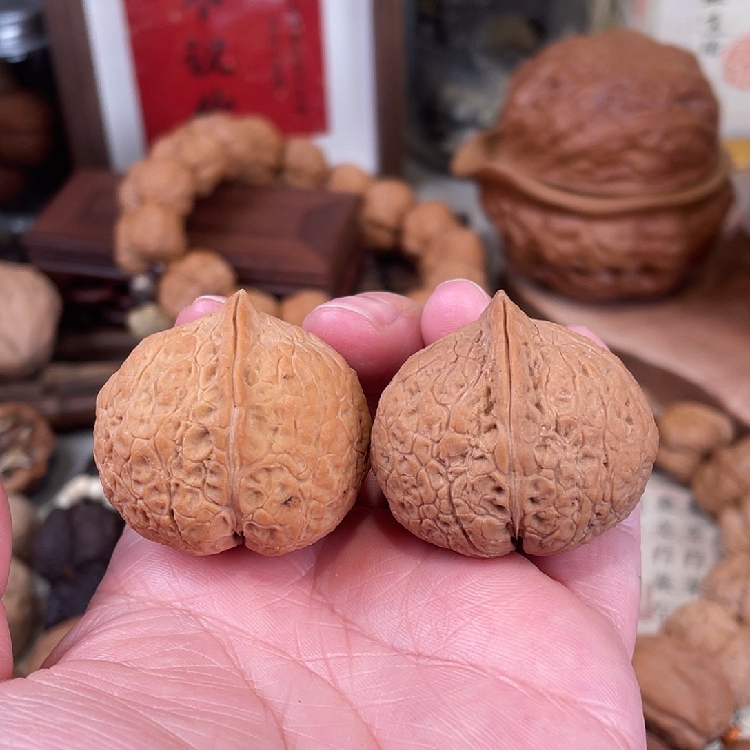 文玩核桃把件小鼻炎壶36尺