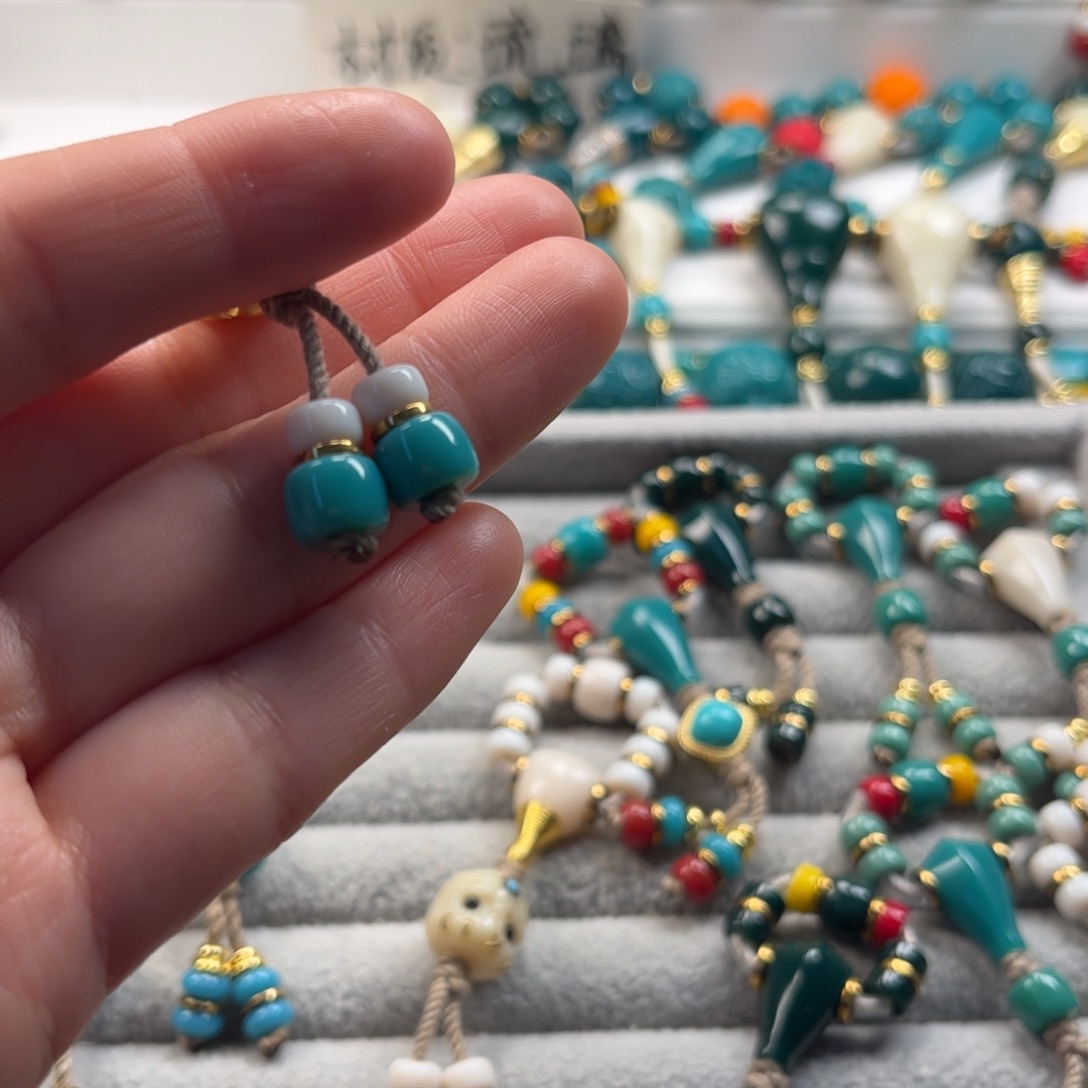 鑫***哥颈饰琉璃琉璃配饰