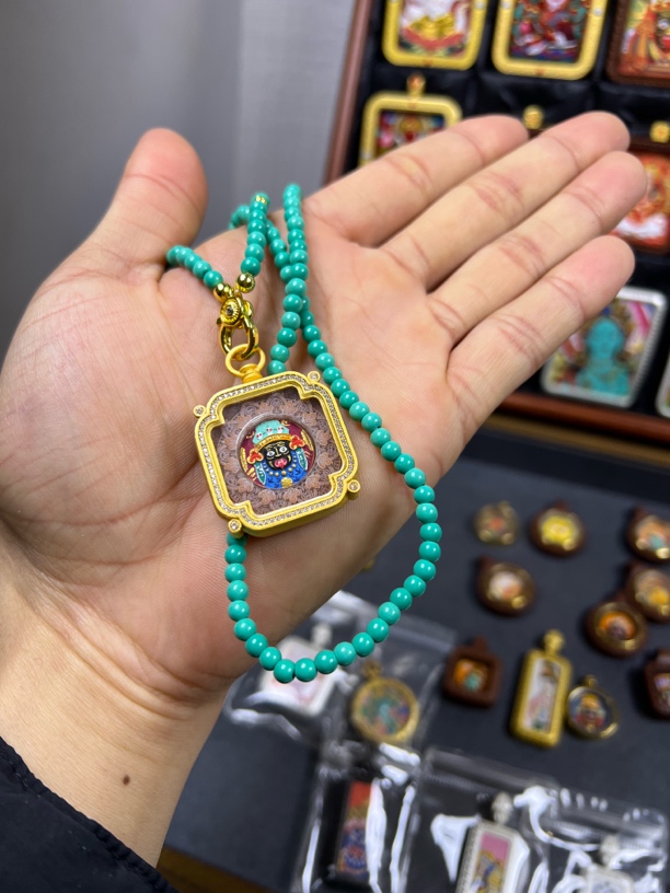 铜珐琅吊坠 扎基拉姆黄财神大黑天黑财神绿度母吉祥繁华项链配饰