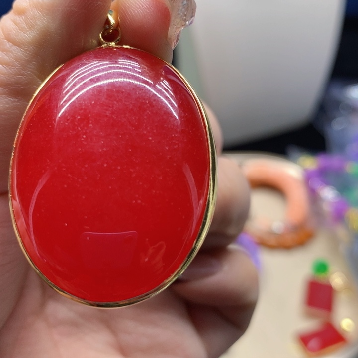 翡翠颈饰未镶嵌吊坠