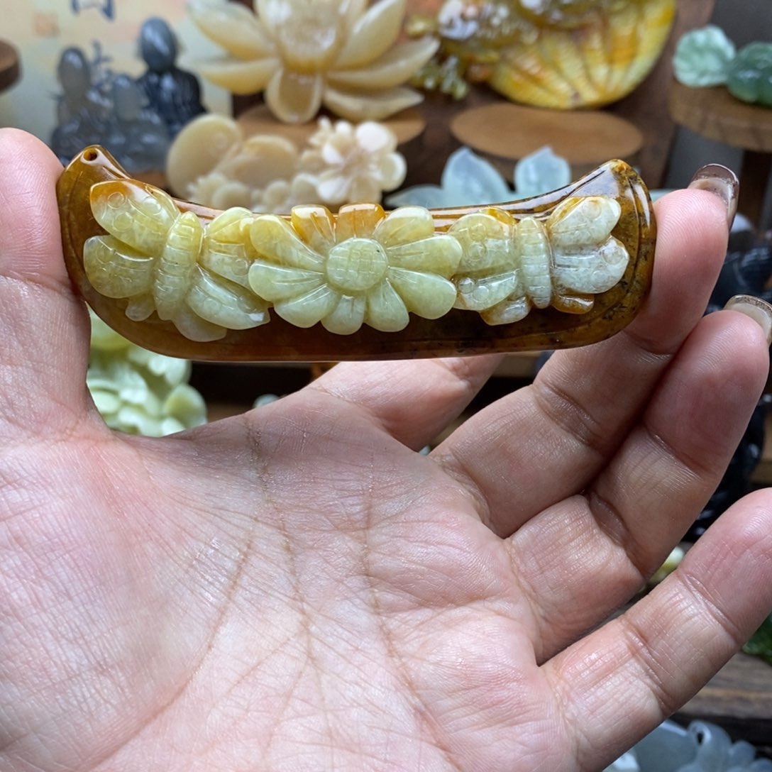 美***玲蛇纹石玉未镶嵌吊坠(赠链)