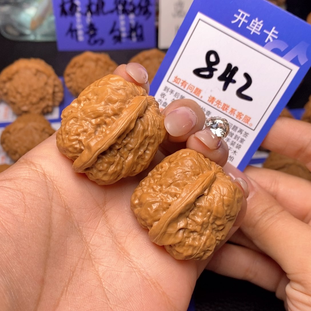 文玩核桃把件37一根筋842