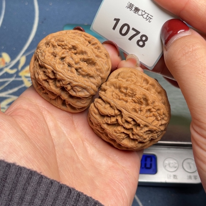 文玩核桃把件粗筋42.1078