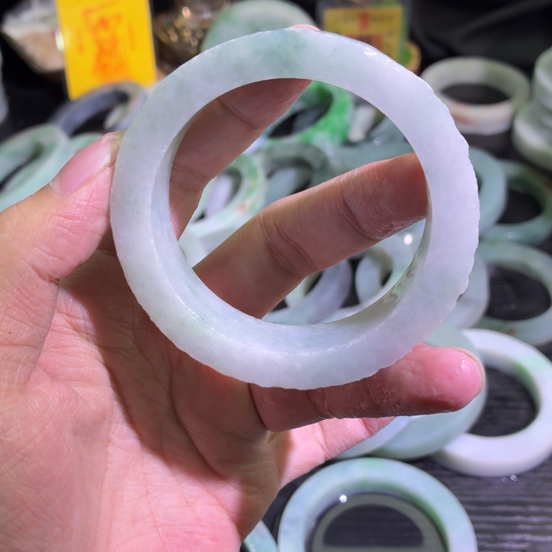 定制翡翠未镶嵌天然翡翠A货毛胚手镯定制