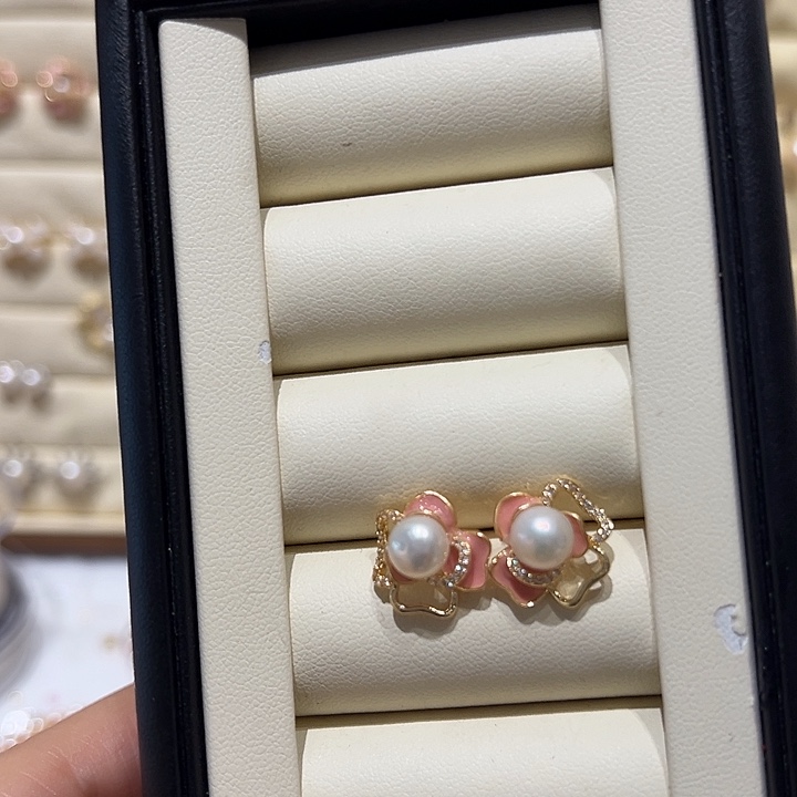 银S925镶嵌淡水珍珠耳饰淡水珍珠耳饰 银针新款