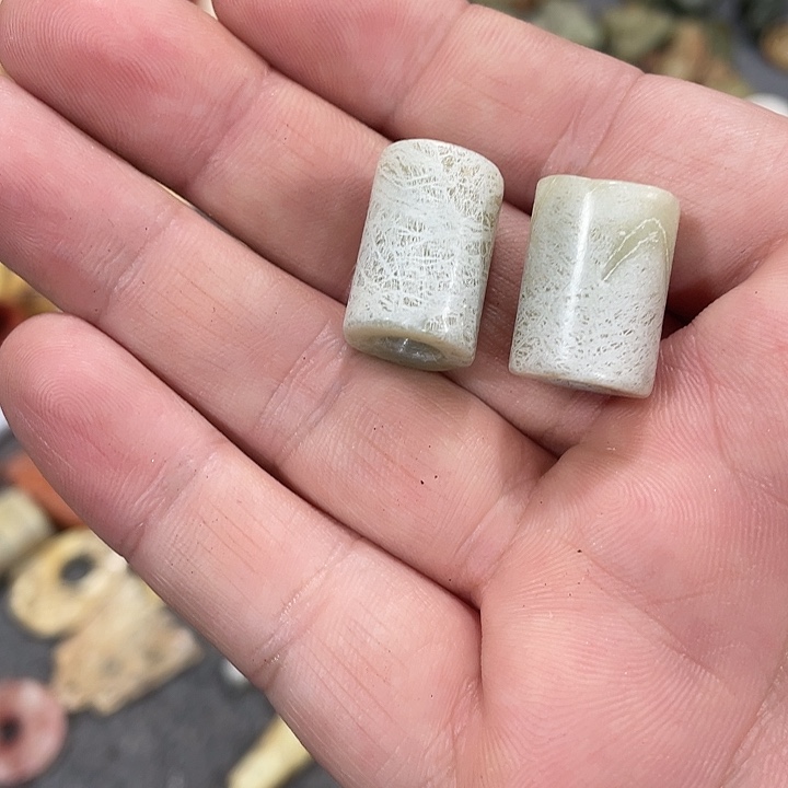 和田玉（糖玉）未镶嵌挂件