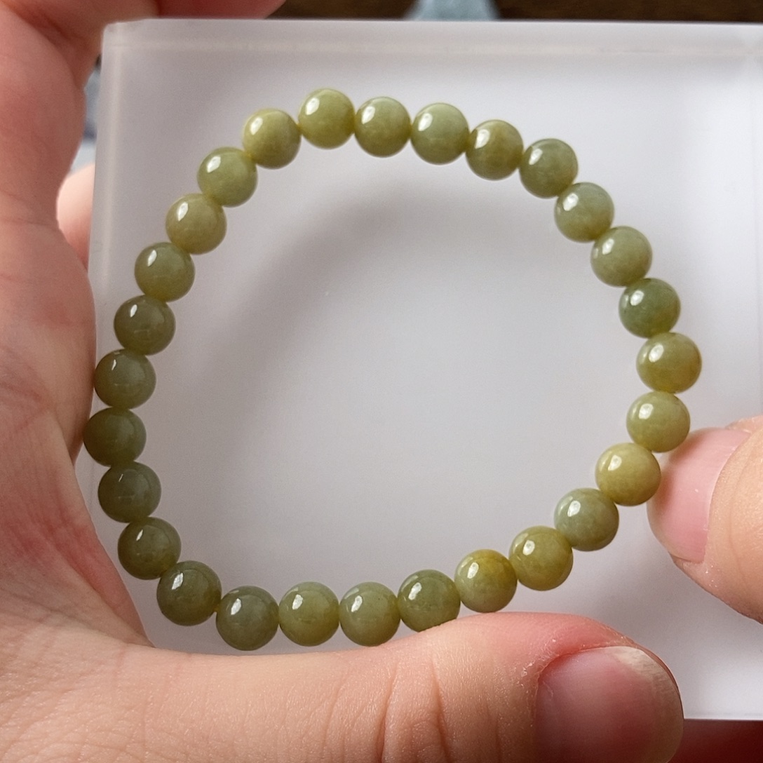 翡翠未镶嵌颈饰黄翡