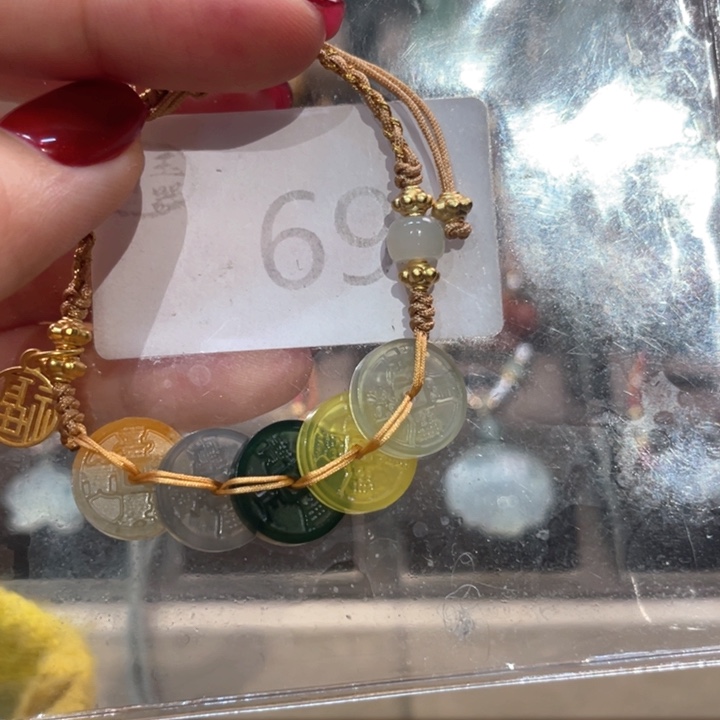 蛇纹石玉颈饰未镶嵌y***o