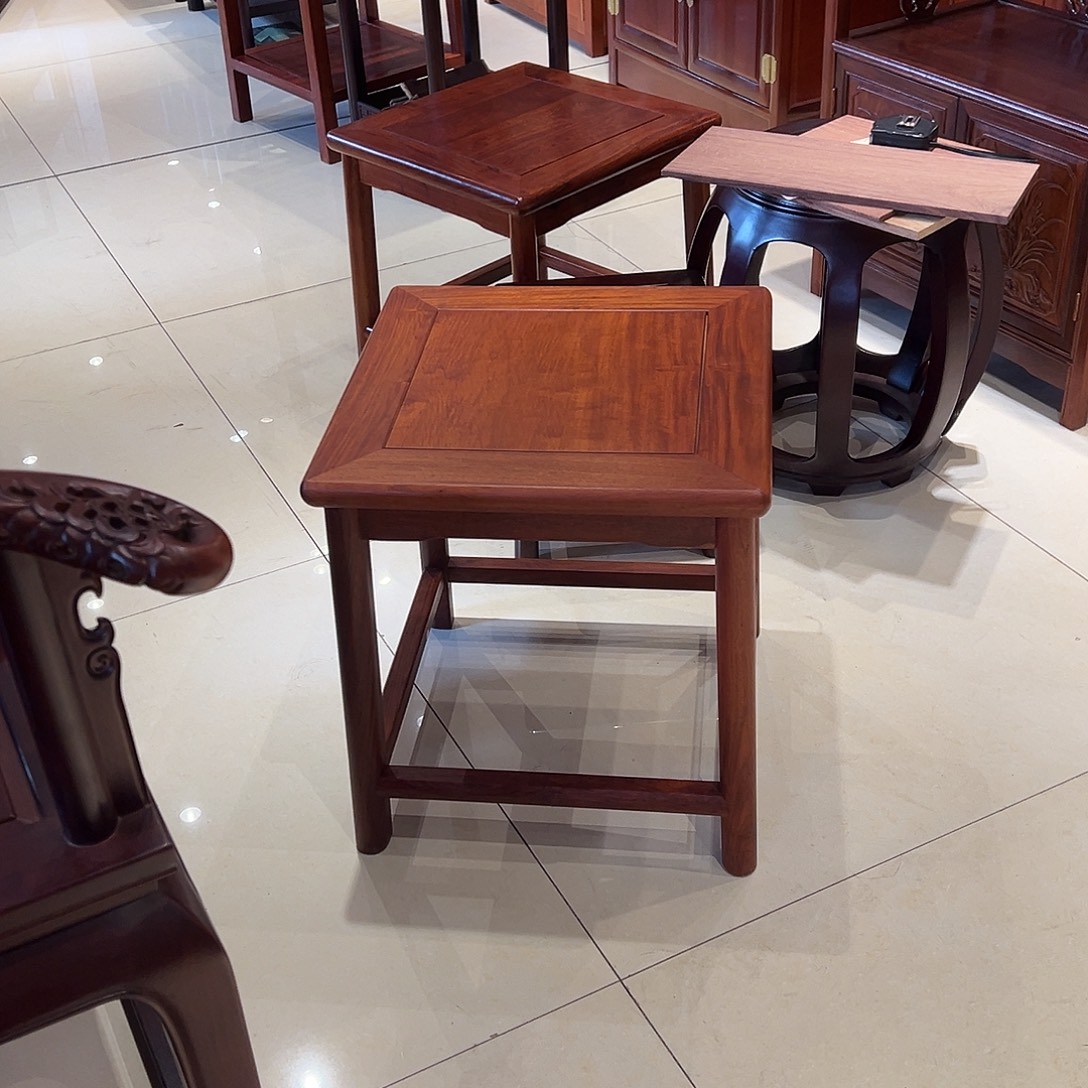 家具花梨木类大方凳