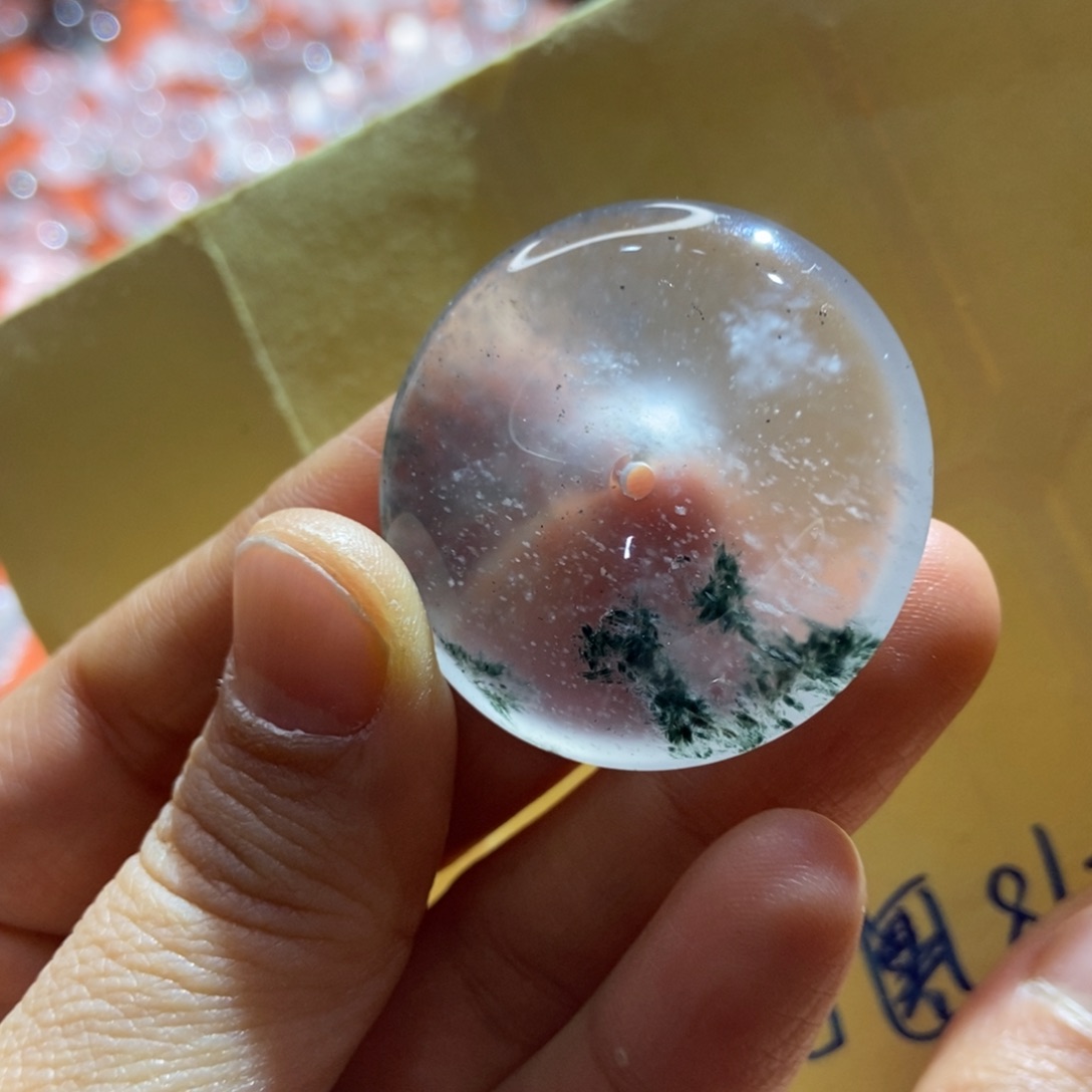 t***t石英质玉未镶嵌颈饰