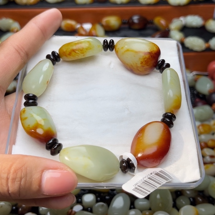 和田玉颈饰未镶嵌〢****︶