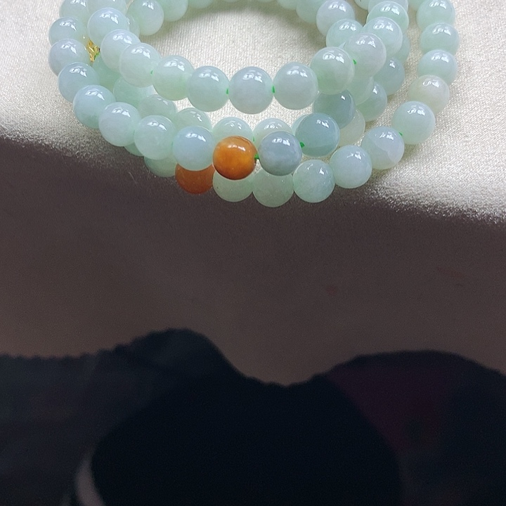 翡翠颈饰未镶嵌吊坠