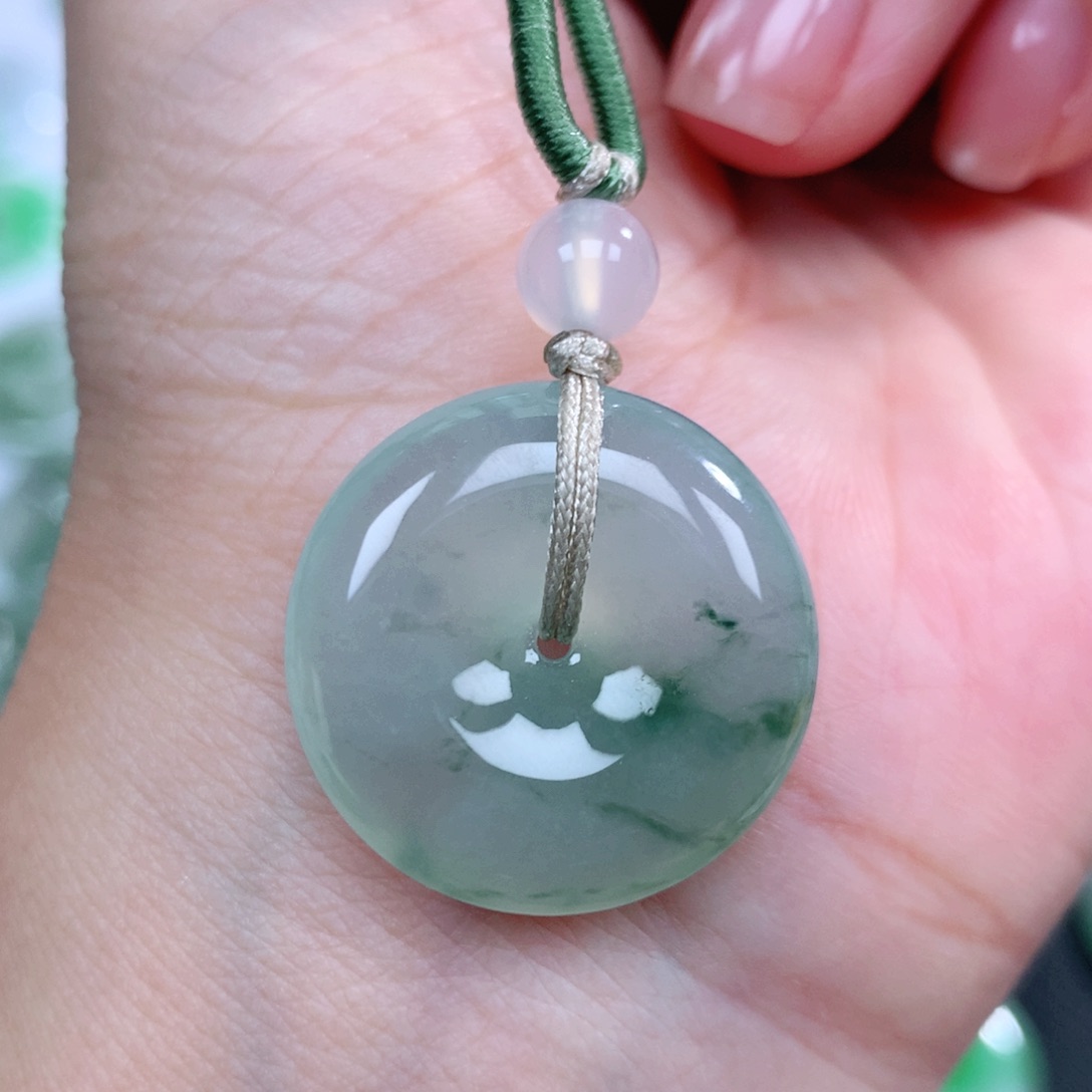 翡翠未镶嵌颈饰22.5-5.8