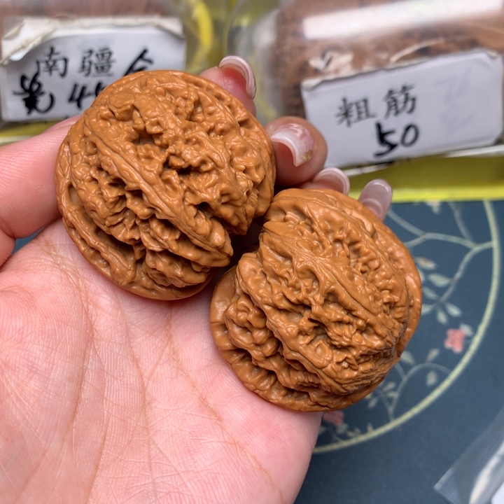 文玩核桃把件42-8081-8