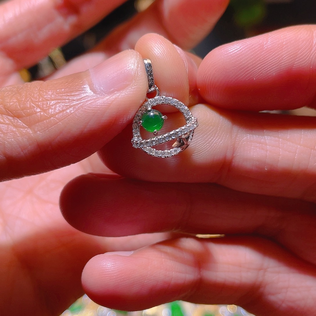 翡翠吊坠(不含链)银S925镶嵌