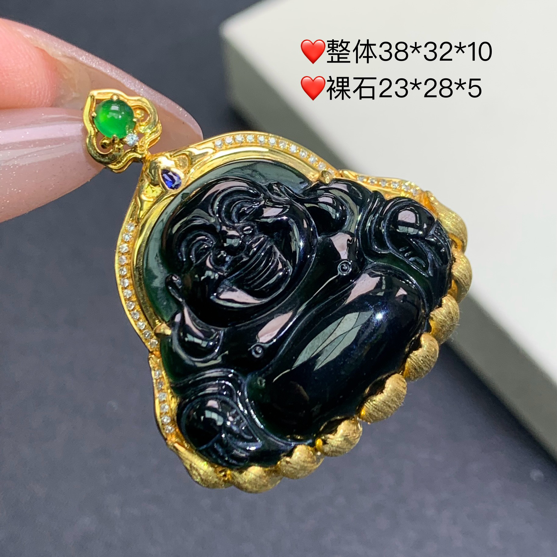 新品推荐·18K金墨翠佛公翡翠玉石缅A吊坠气质时尚