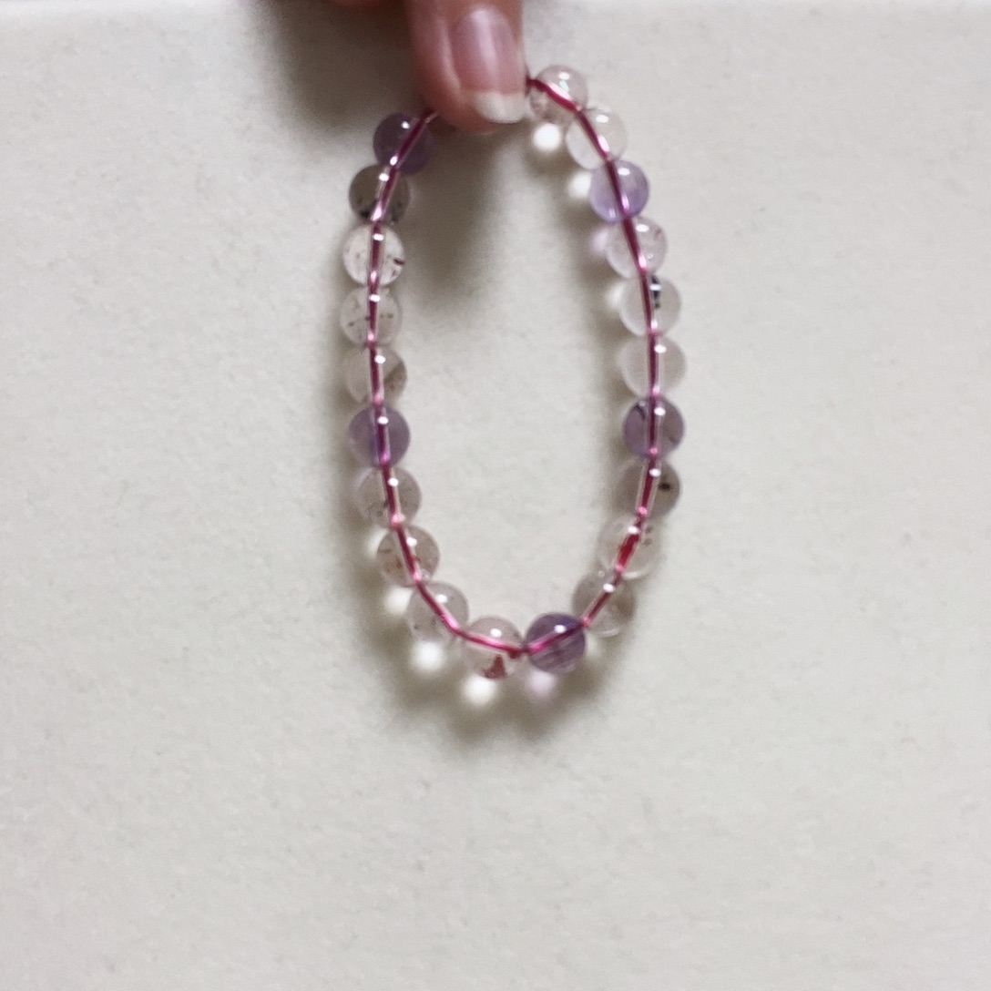 水晶手串未镶嵌简单