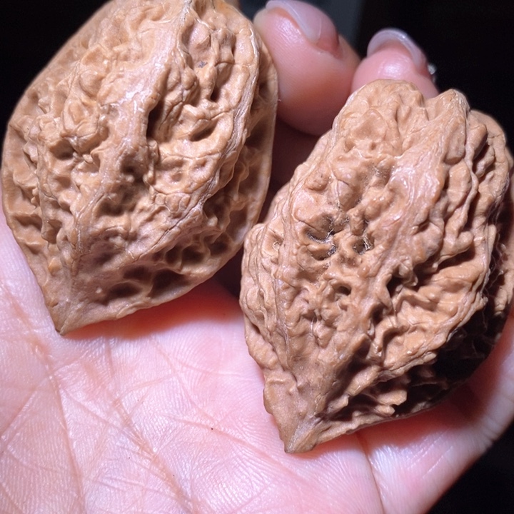 文玩核桃把件东北野生楸子小美08