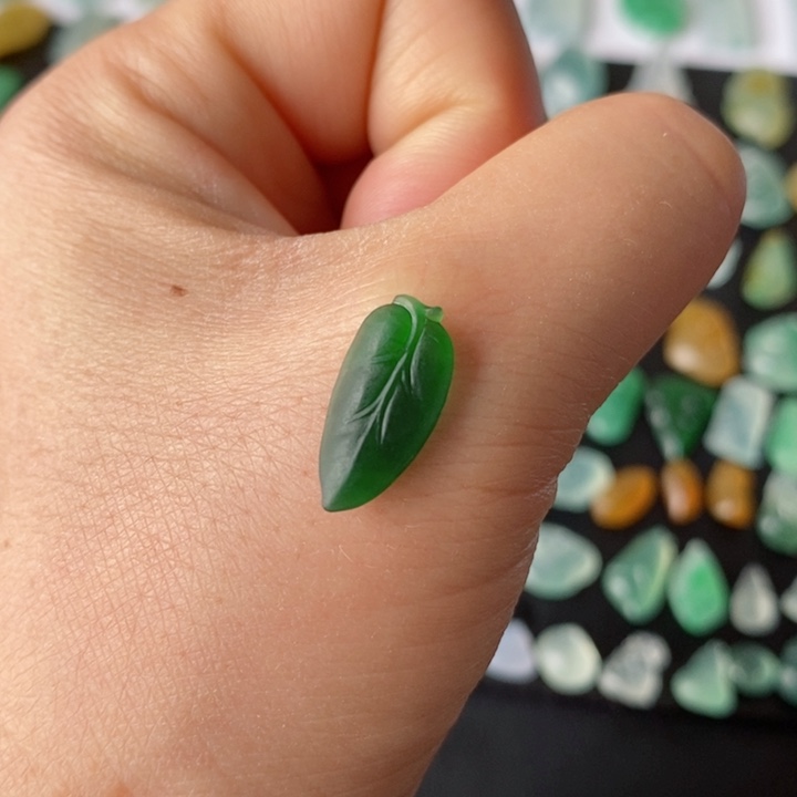 定制翡翠未镶嵌树叶