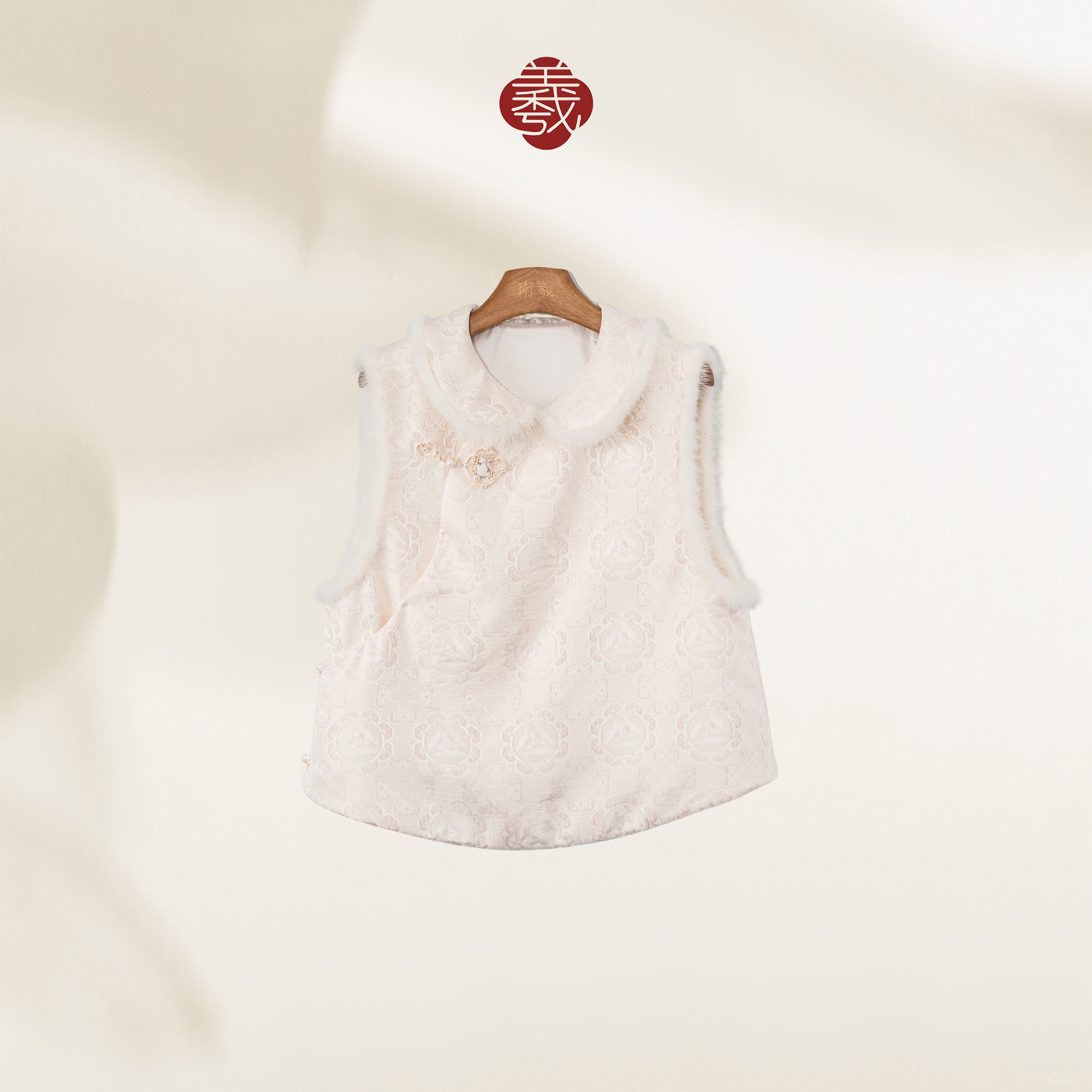 吕小男【杭罗三兔共耳】新中式国风温柔俏皮桑蚕丝毛毛色织杭罗马甲