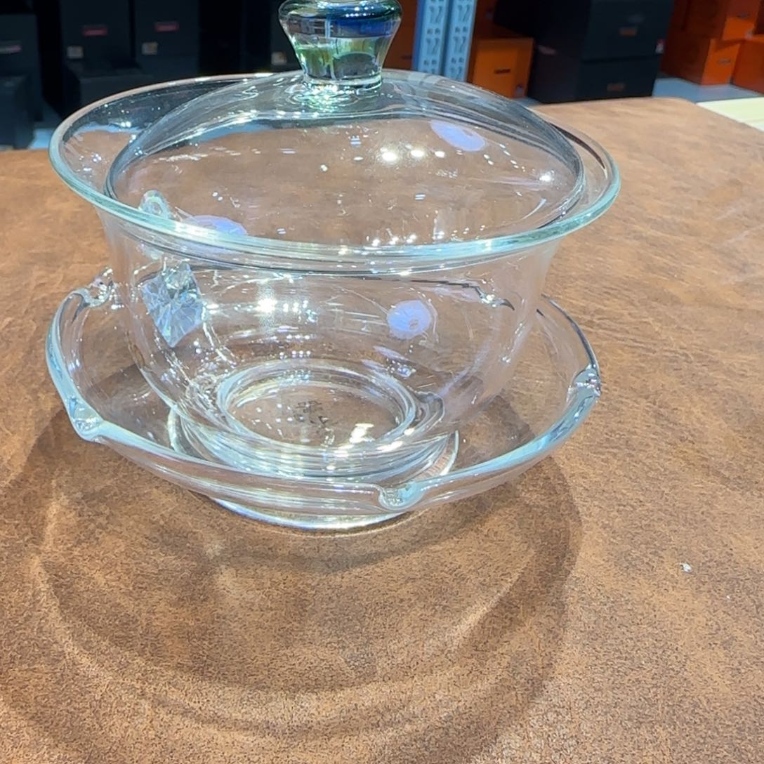 颢***气禾器沁莲盖碗迷翠