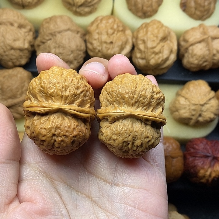 吊坠桃核饕餮41尺