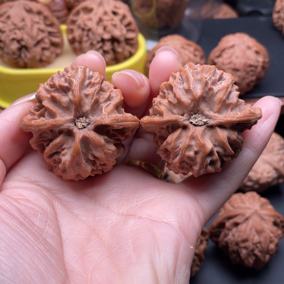 V***e把件文玩核桃苹果园43