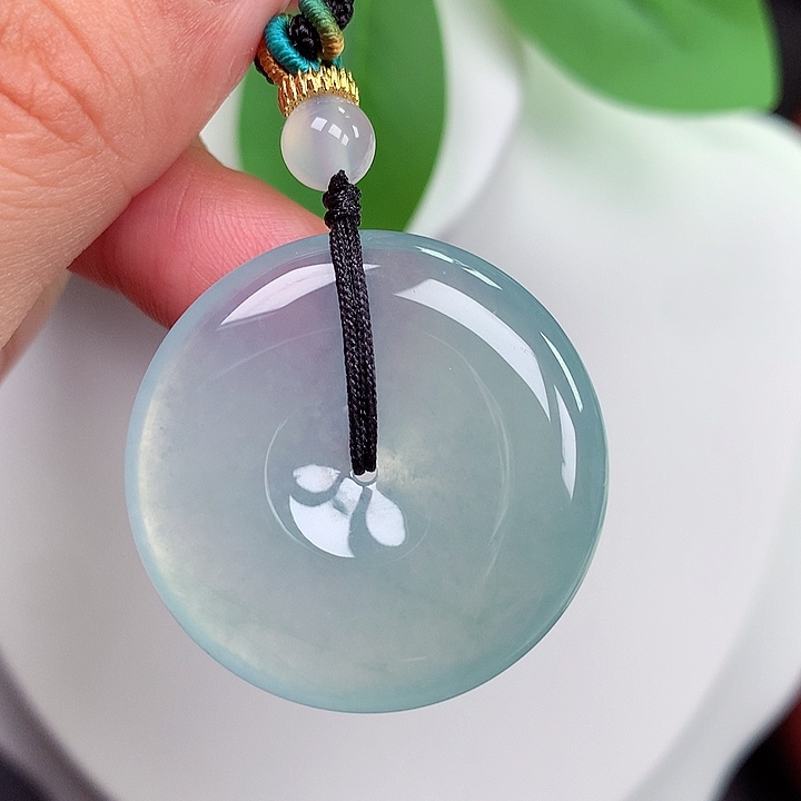 颈饰未镶嵌翡翠平安扣 32.2x6.2mm