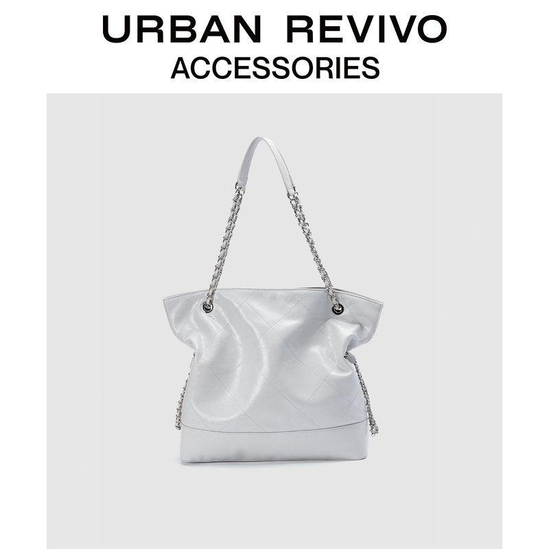 【HOT】URBAN REVIVO2025秋季新款女银色单肩斜挎包UAWB50208