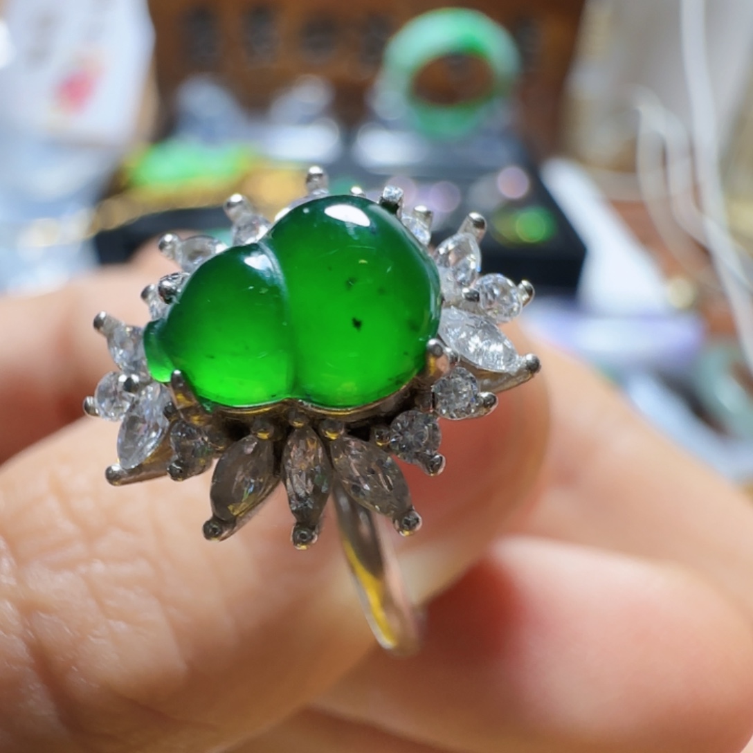 翡翠银S925镶嵌颈饰翡翠100