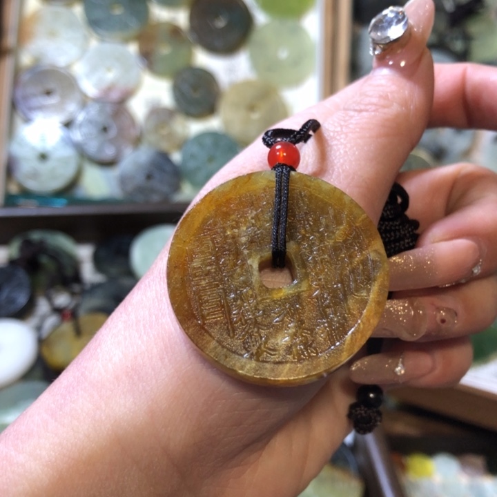 岫玉岫玉挂件未镶嵌