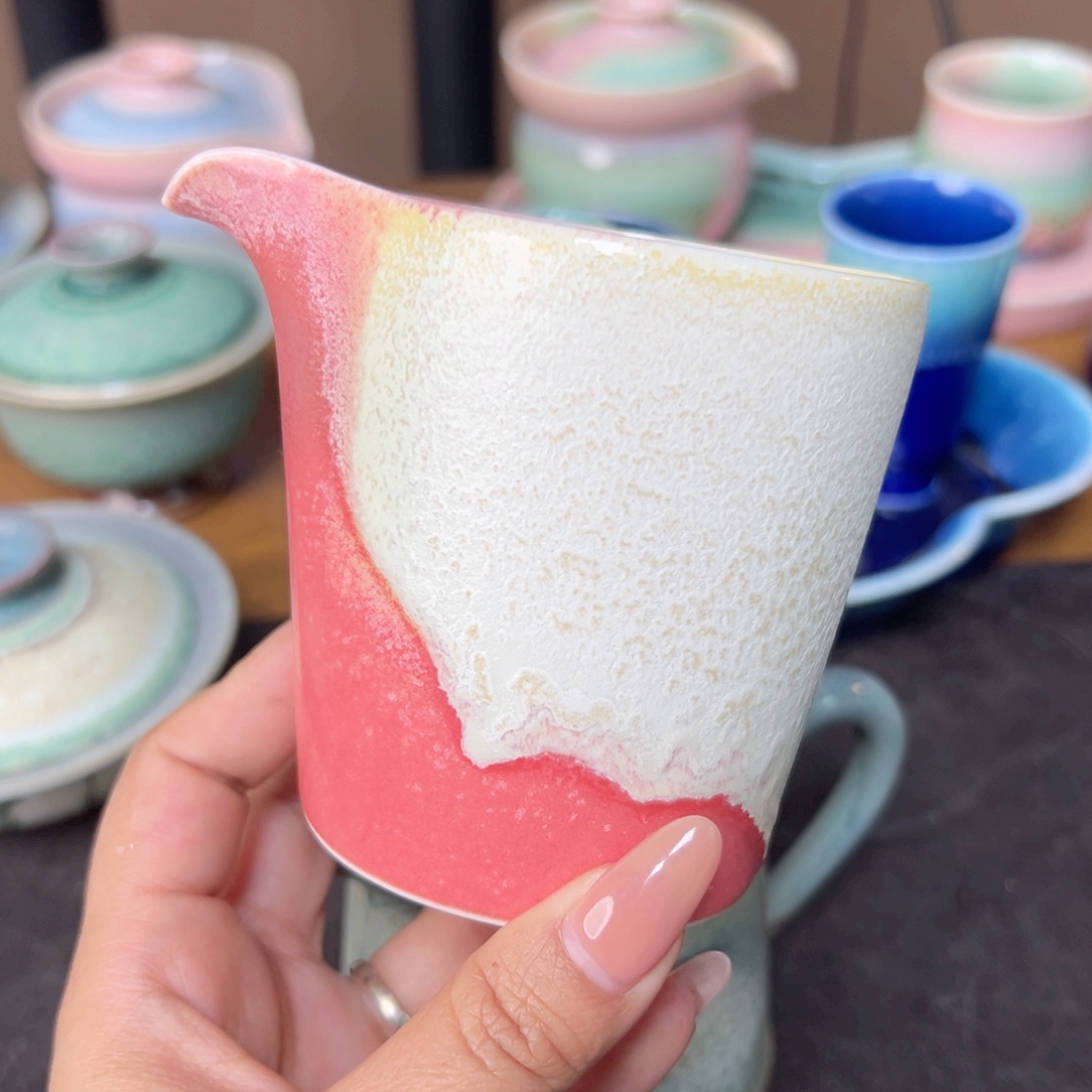 碟，杯杯杯杯杯杯杯杯杯