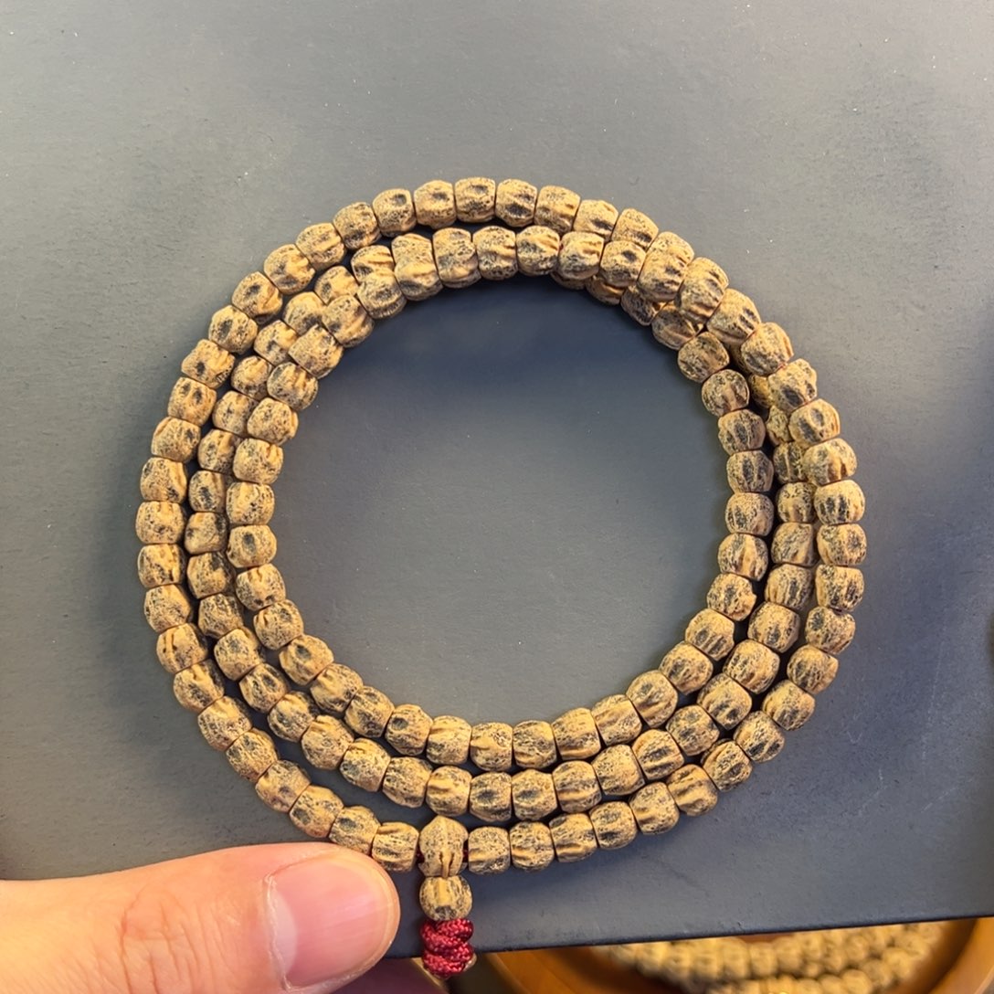 【闪购商品】柏香籽/百香籽吊坠热振脏脏满坑满鬼8号